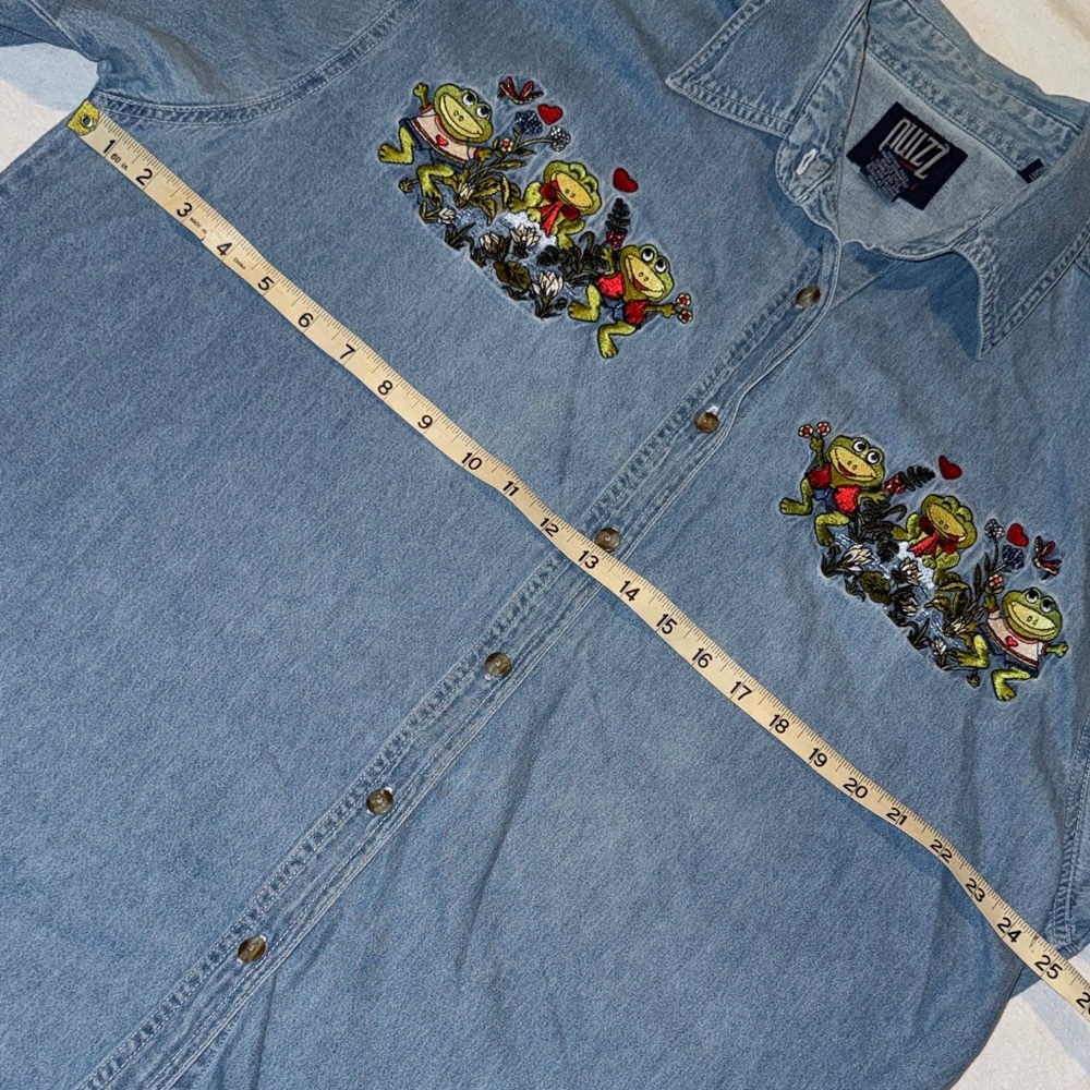 Light Blue Frog Embroidered Denim Shirt Cotton size 20 - Picture 5 of 9